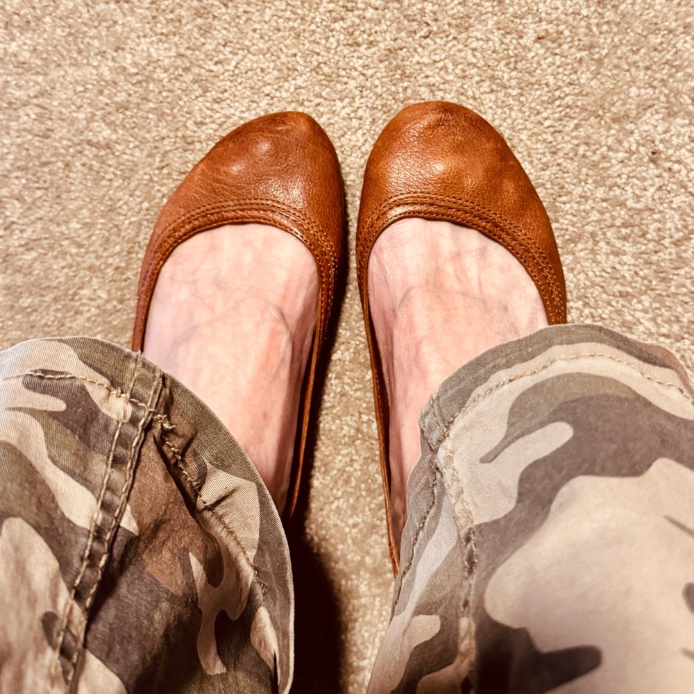 Frye Tan Leather Women's Flats